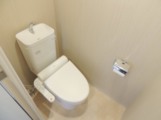 トイレ　ウォシュレット