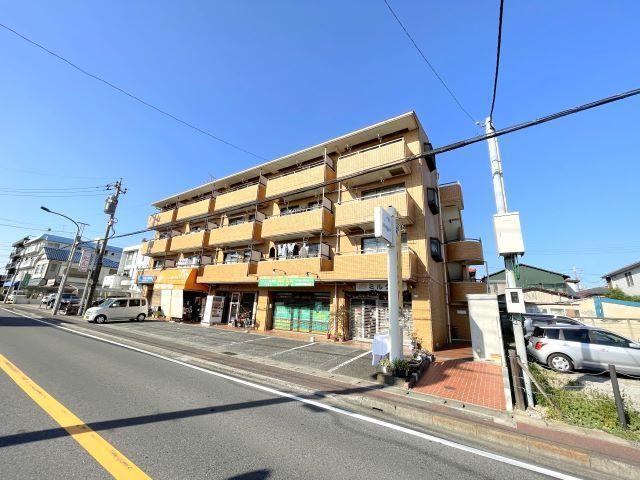 建物外観　とっても日当たり良くて明るいマンションです。
