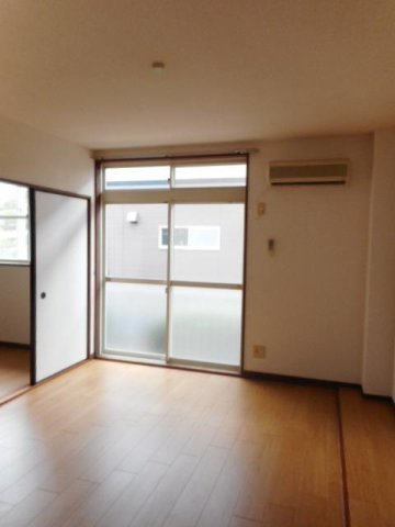 その他部屋・スペース　内装は落ち着いています