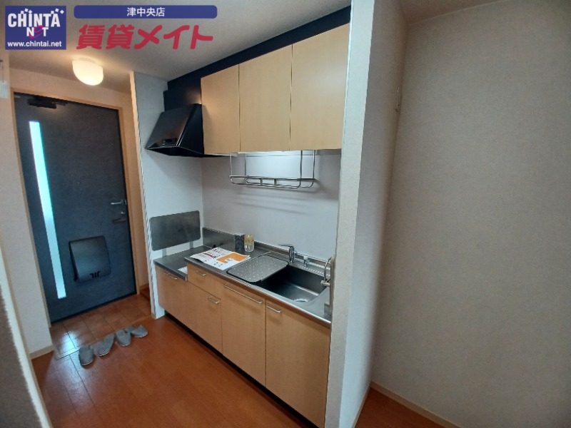 キッチン　同タイプの部屋写真です。