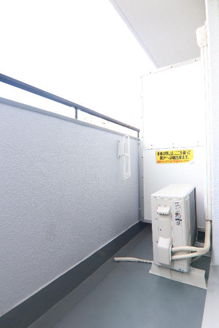 バルコニー　※別号室の参考写真