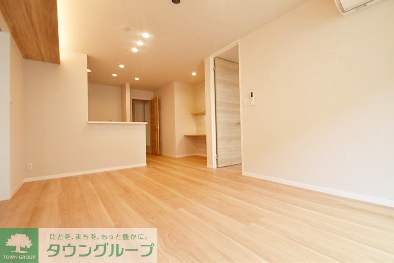 居室・リビング　★お部屋探しは株式会社タウンハウジング東京まで★
