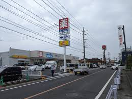 ドラックストア　ウエルシア岡山富士見店（ドラッグストア）まで605m