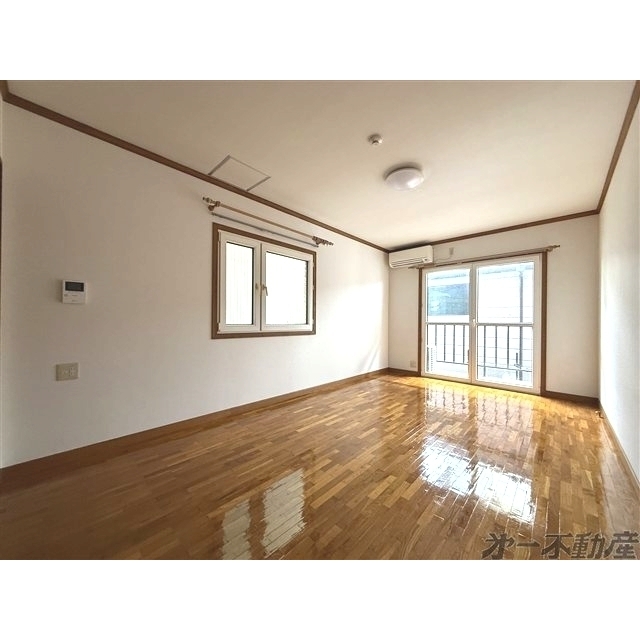 建物外観　洋室