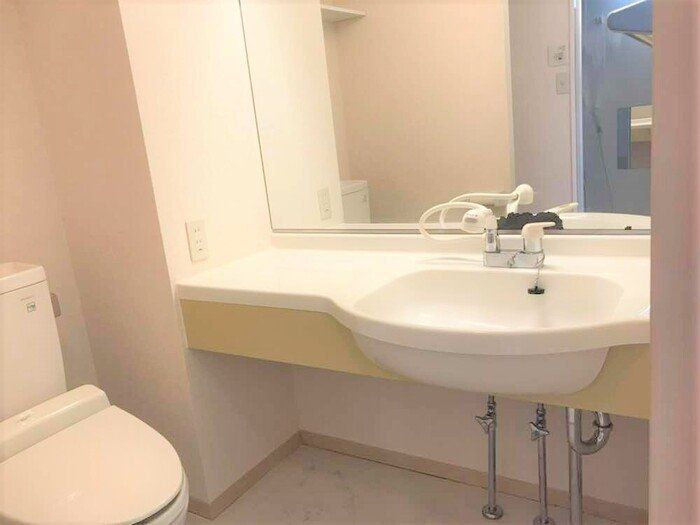 洗面設備　※代表タイプの写真のため実際と異なる場合がございます