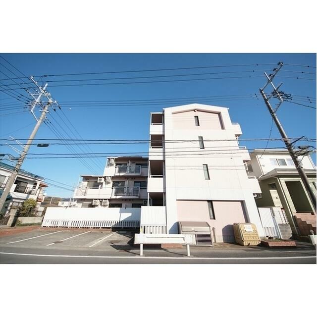マウロア大磯の外観写真