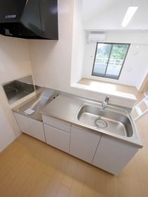 キッチン　★同一施工会社イメージ写真。実際とは異なります。★
