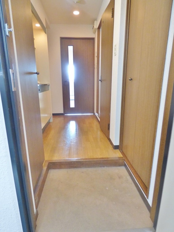 玄関　別部屋参考写真