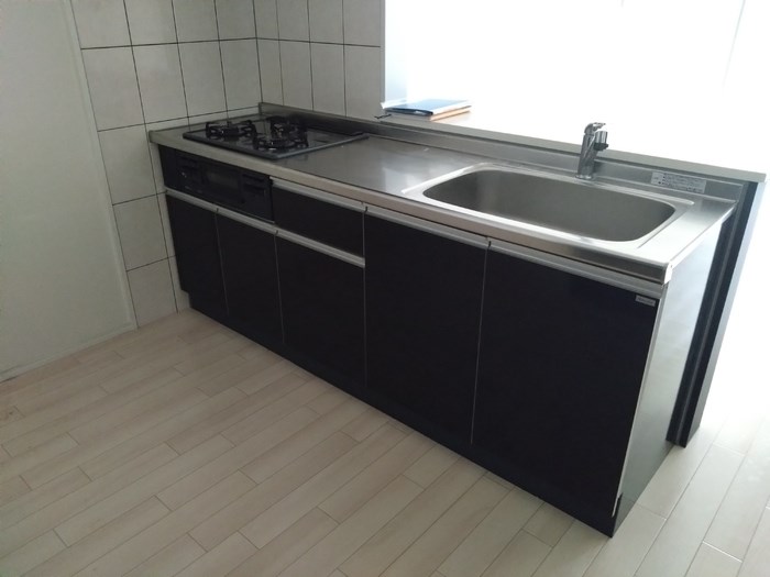 キッチン　※同物件別部屋参考画像