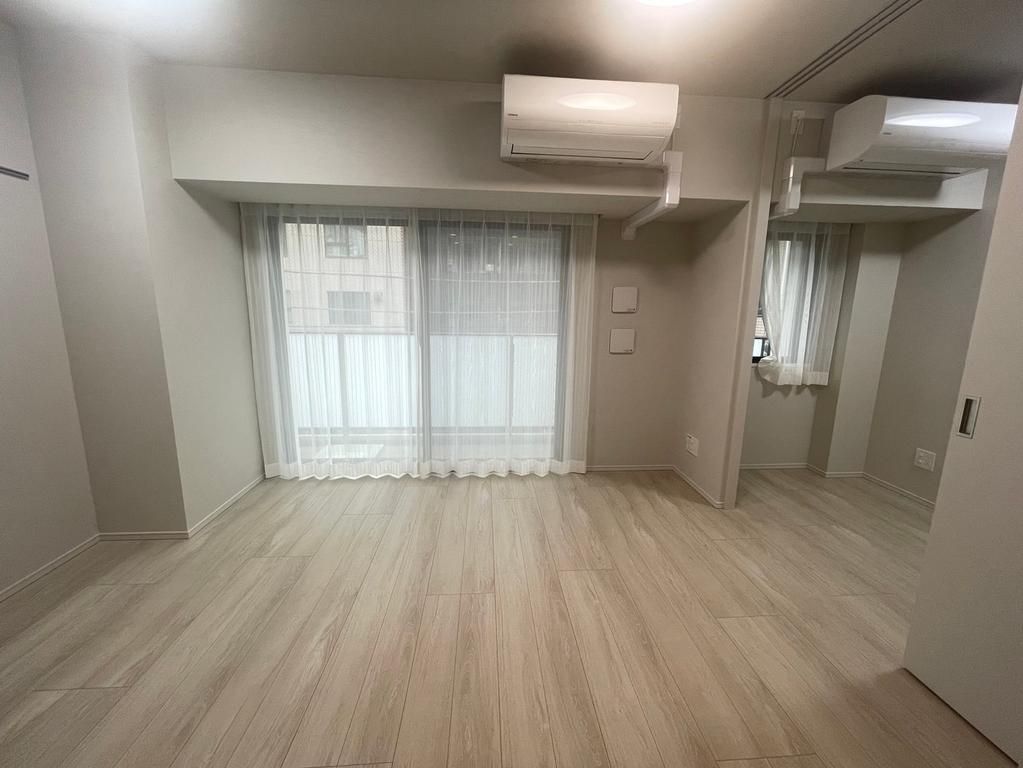 居室・リビング　ゆったり過ごせる居間です