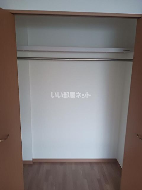 フロイデ宮竹の内装写真