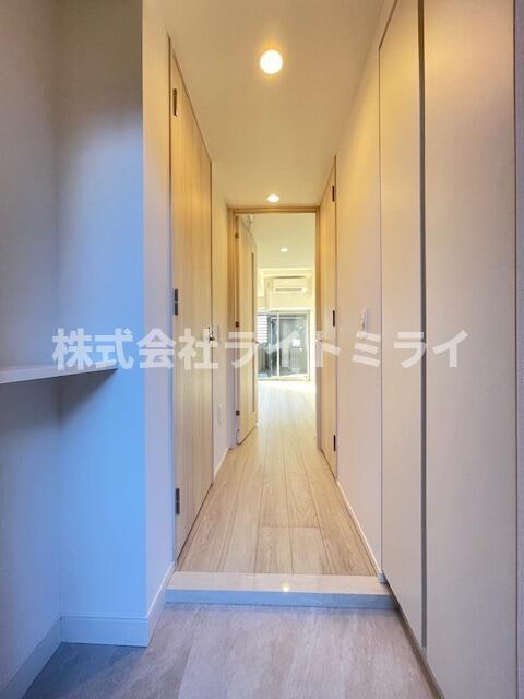 玄関　?