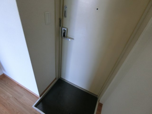 玄関　＊別室参考