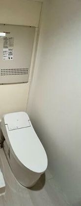 トイレ　※同仕様写真含む