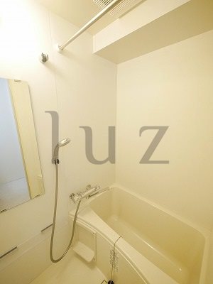 バス・シャワールーム　綺麗なバスルームです！
