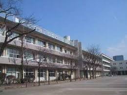 中学校　府中四第四中学校（中学校）まで1253m