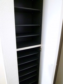 玄関　シューズボックス