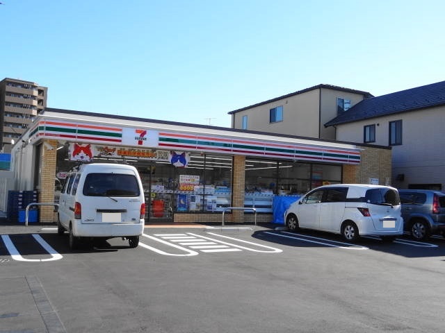 コンビニ　セブンイレブン浦安駅南口店（コンビニ）まで188m