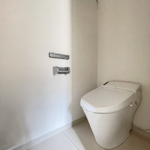 トイレ　同仕様タイプです