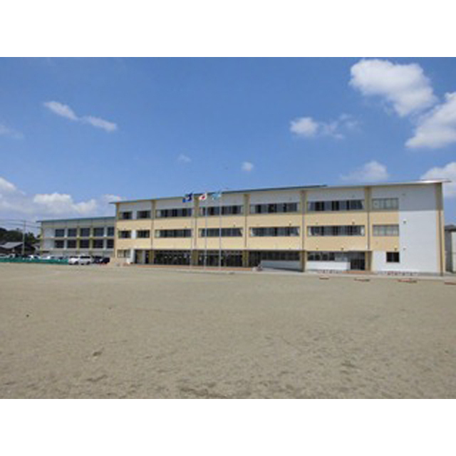 小学校　かすみがうら市立下稲吉小学校（小学校）まで1070m