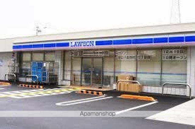 コンビニ　ローソン守口八雲西町三丁目店（コンビニ）まで607m