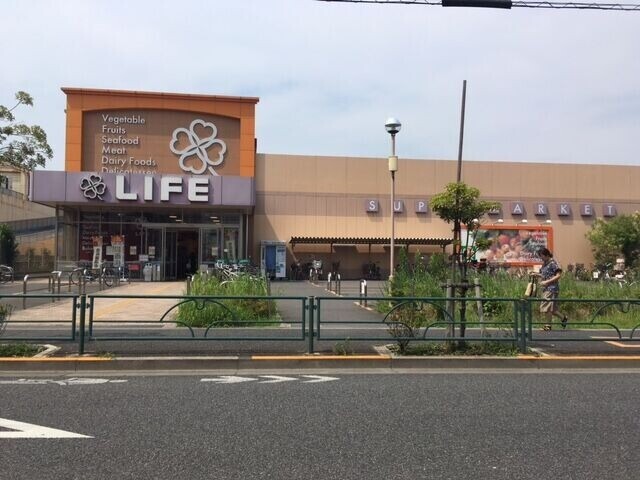 スーパー　ライフ奥戸店（スーパー）まで108m
