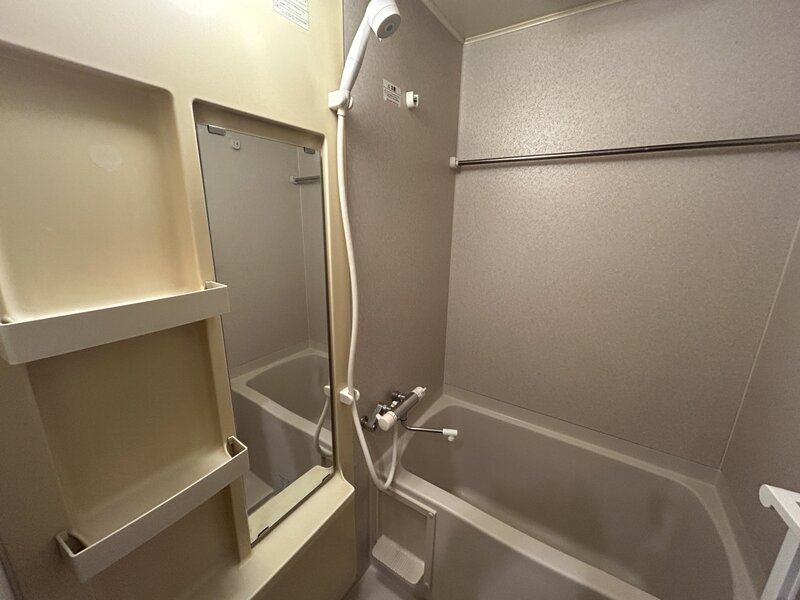 バス・シャワールーム　※別部屋の参考写真です。