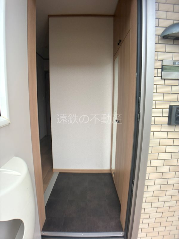 ルミナスコートBの玄関写真