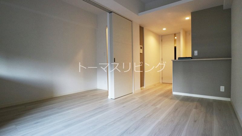 居室・リビング　※別号室の参考写真になります。