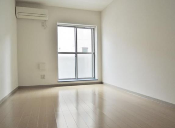 居室・リビング　※同物件、別部屋になります。