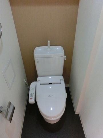 HF東中野レジデンスのトイレ写真