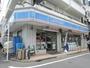 コンビニ　ローソン 下北沢駅西口店（コンビニ）まで574m