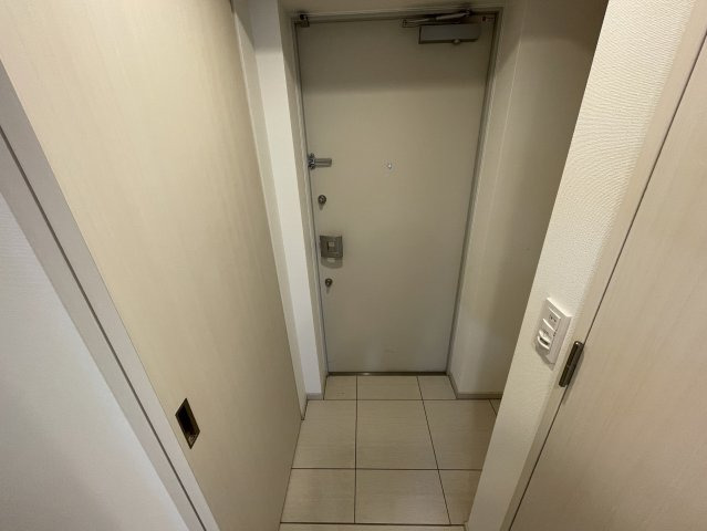 玄関　ダブルロックの玄関です。