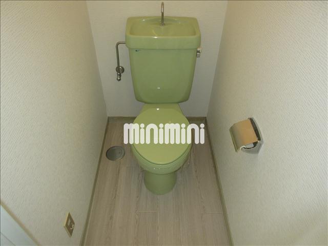 トイレ　清潔感あるトイレです