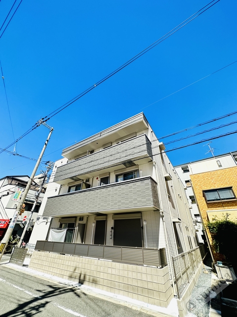 建物外観　モノトーンを基調とした洗礼された佇まい