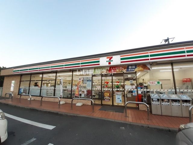 コンビニ　セブンイレブン　防府長沢レーク店（コンビニ）まで3285m