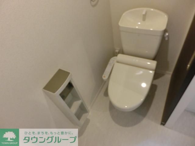 トイレ　ウォシュレット完備