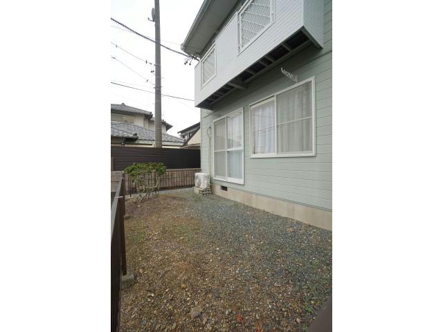 庭　専用庭付き