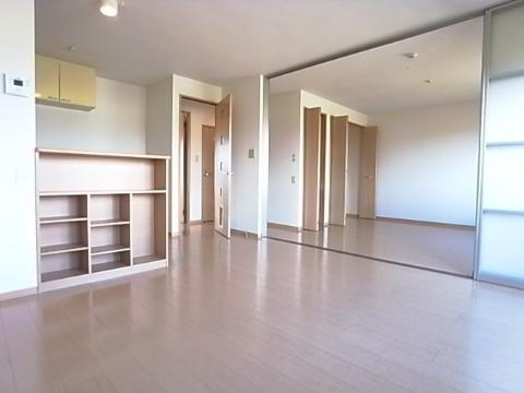 コンフォヴェールの居間写真