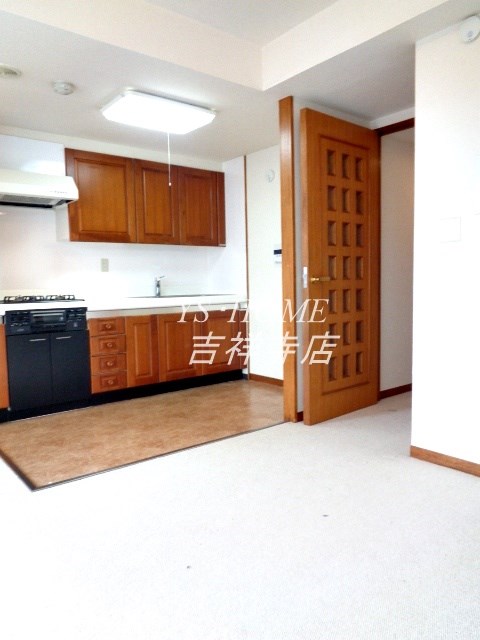 ＪＲ中央線 荻窪駅 徒歩6分 7階建 築43年の居間写真