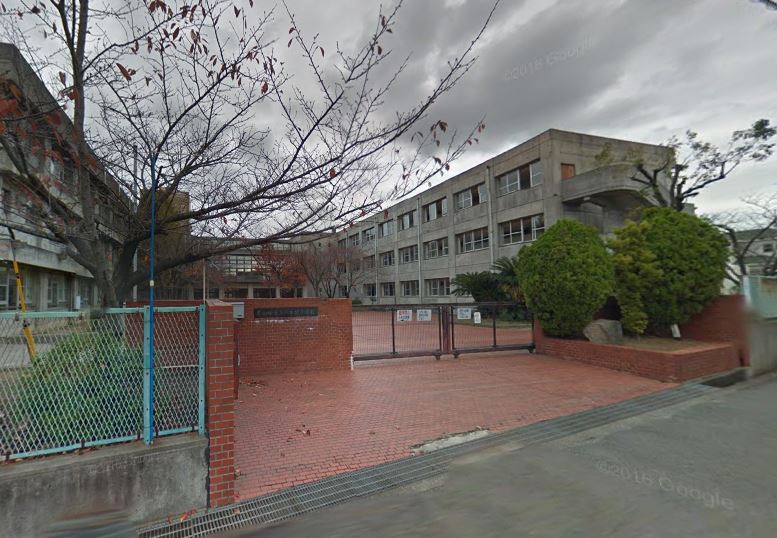 小学校　八木北小学校（小学校）まで850m