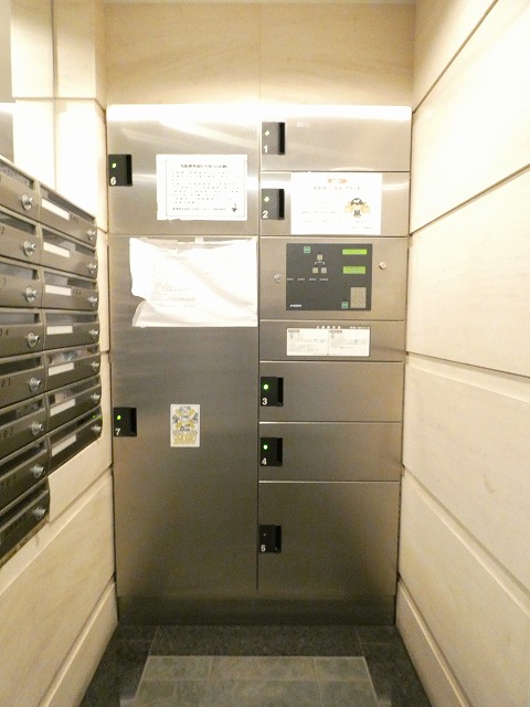 都営大江戸線 牛込神楽坂駅 徒歩3分 14階建 築23年のその他写真