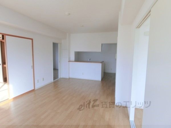 居室・リビング　リビング