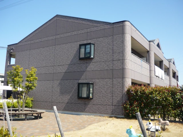 山陽電鉄網干線 平松駅 徒歩13分 築25年