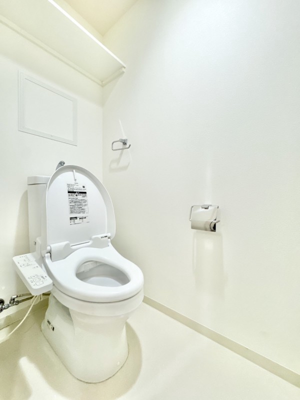 地下鉄鶴舞線 大須観音駅 徒歩5分 10階建 築11年のトイレ写真