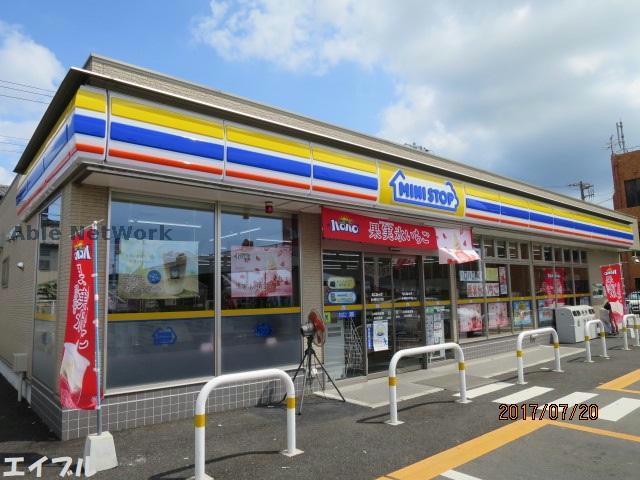 コンビニ　ミニストップ君津北子安店（コンビニ）まで929m