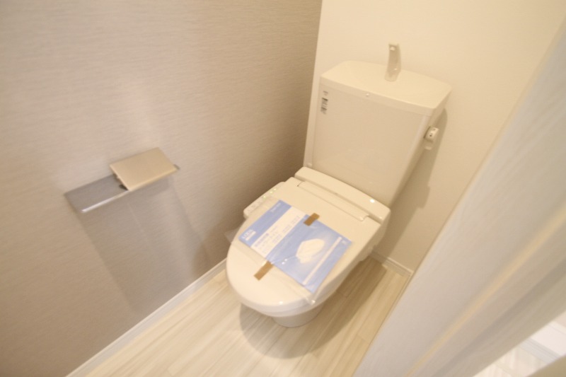 Regalest Fleurir 江波本町のトイレ写真
