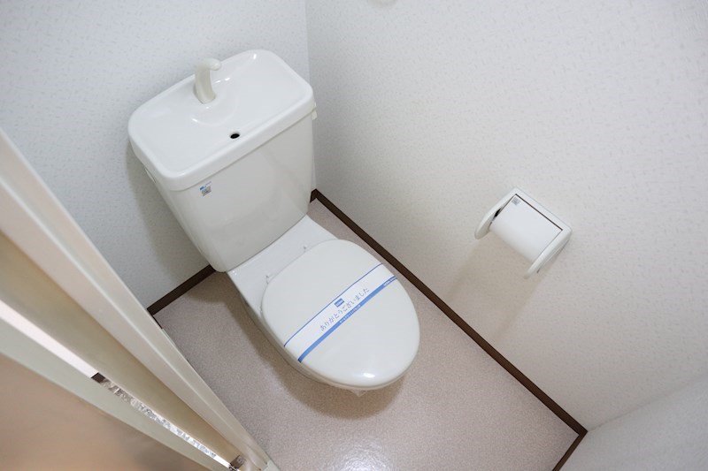 トイレ　同タイプ参考写真