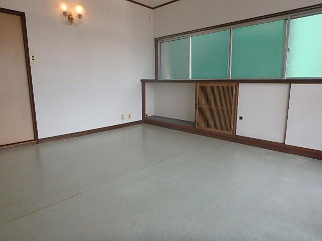 その他部屋・スペース　オシャレな照明がついてます！収納場所も充実！！