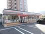 コンビニ　セブンイレブン（コンビニ）まで190m